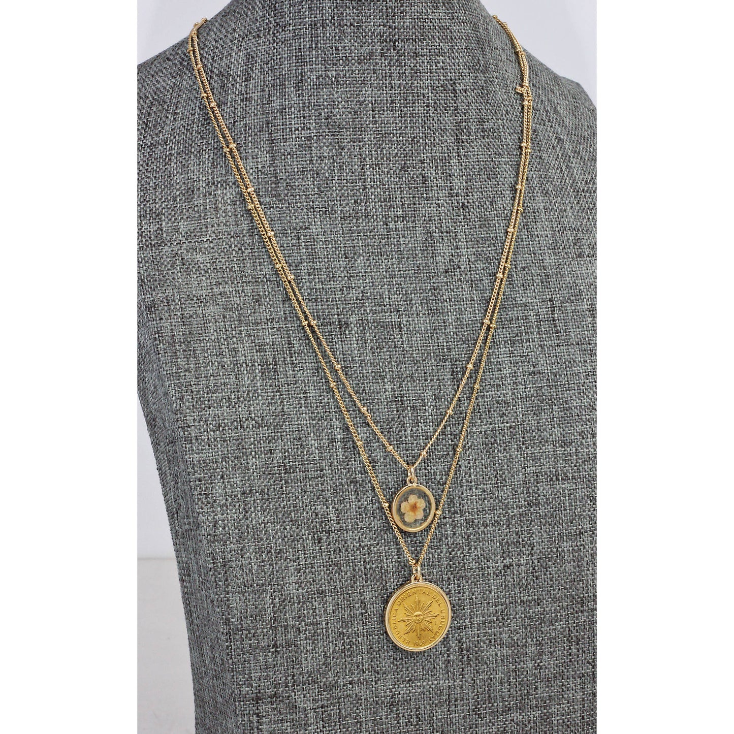 Sun Coin With Dry Flower Double Chain Necklace
